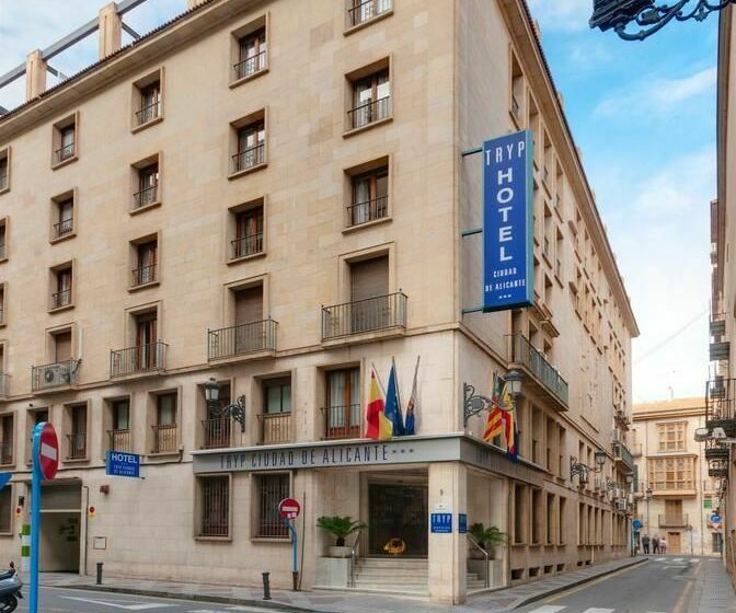 فندق Tryp Ciudad de Alicante أليكانتي
