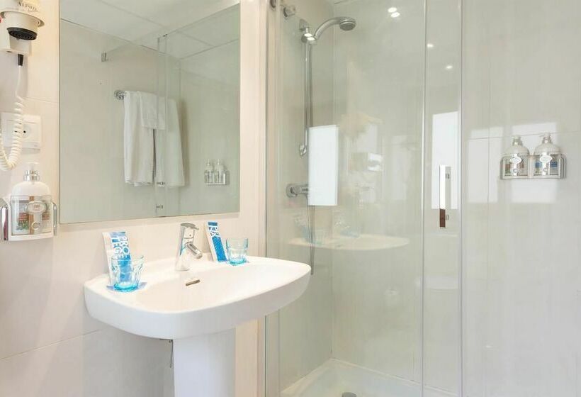 فندق Tryp Ciudad de Alicante أليكانتي