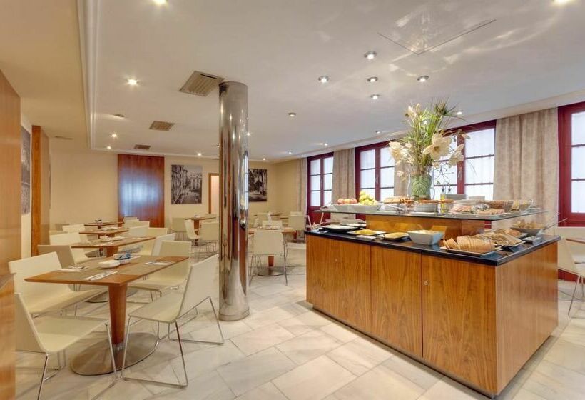 فندق Tryp Ciudad de Alicante أليكانتي