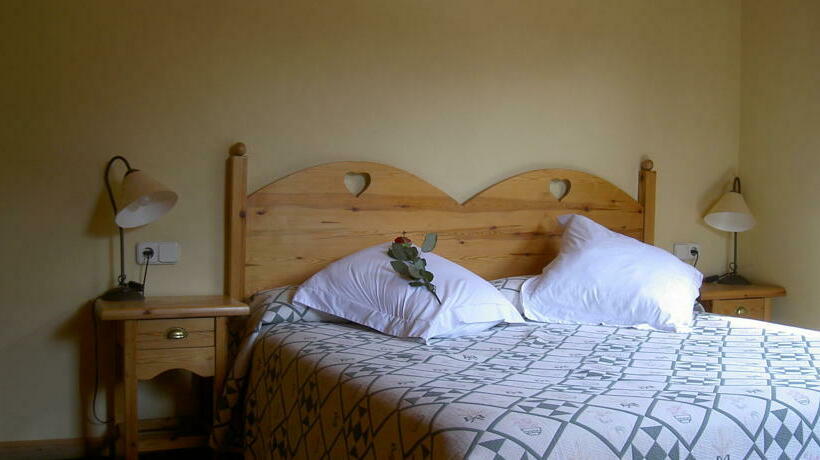 Hotel Banhs de Tredos Salardu