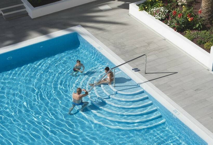 Swimming pool Hotel RF San Borondon Puerto de la Cruz