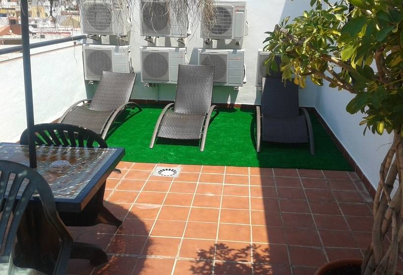 Apartamentos El Cenachero Málaga