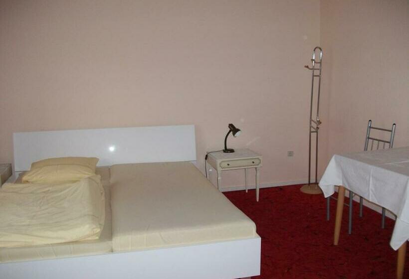 Hotel-pension Hensel Sascha Berlin