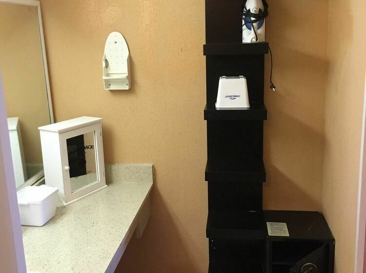 Hotel Howard Johnson Inn Orlando International Drive
