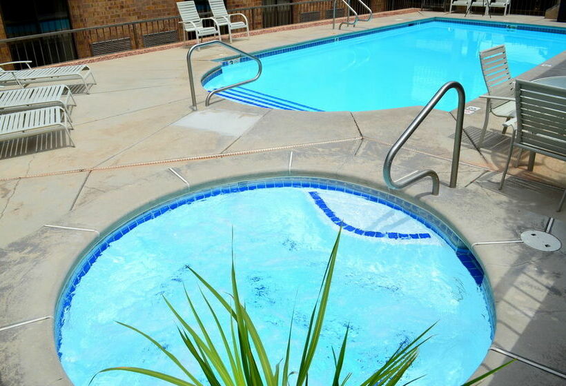 Stratford Court Hotel Cedar City