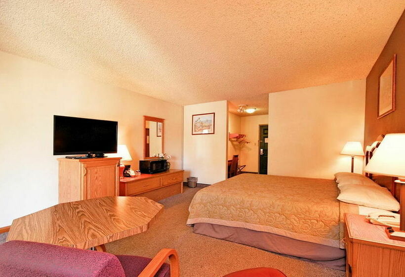 Super 8 Motel Long Beach