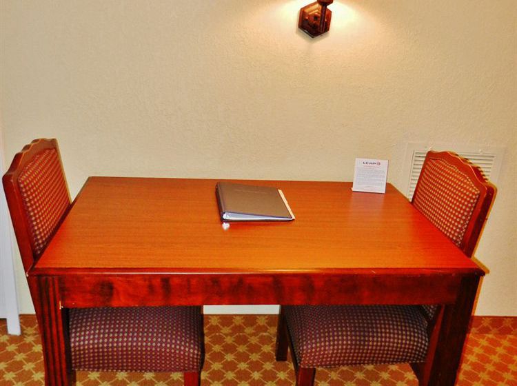 Hotel Country Inn & Suites By Carlson Decatur