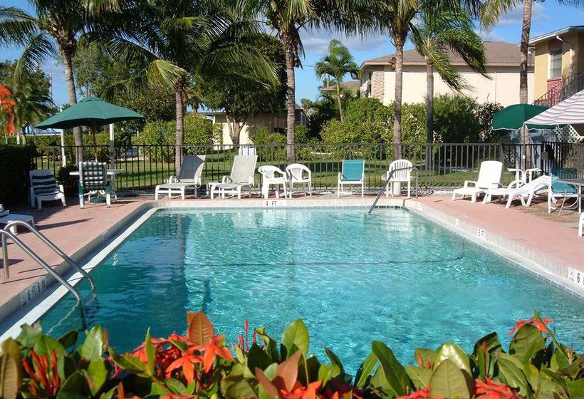 Hideaway Waterfront Resort & Hotel Cape Coral