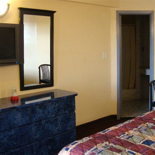 Oasis Motel New York