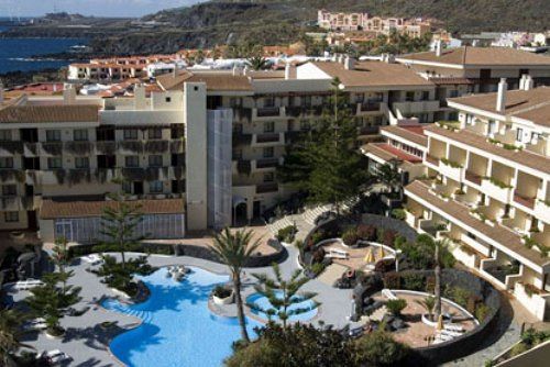 Swimming pool H10 Costa Salinas Playa de los Cancajos