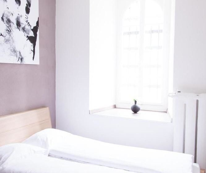 Jailhotel Lowengraben Lucerna