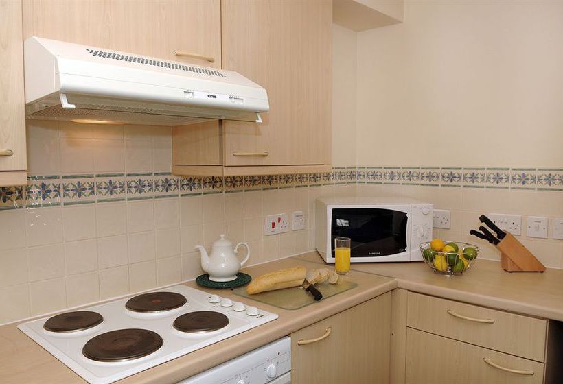 Fountain Court Grove Apartments Edinburgh