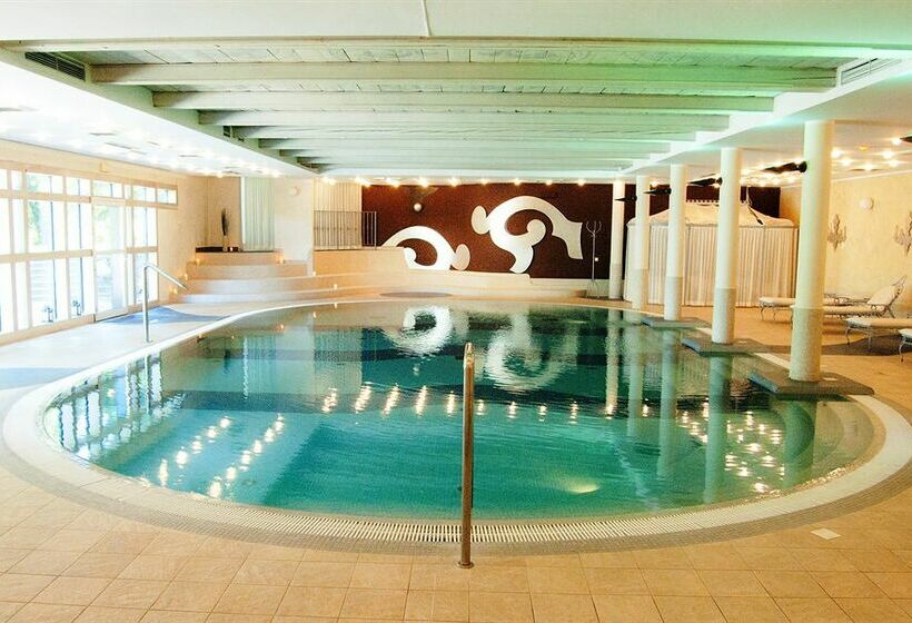 Hotel Dwor Oliwski Danzica