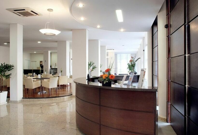 Hotel Everest Porto Alegre