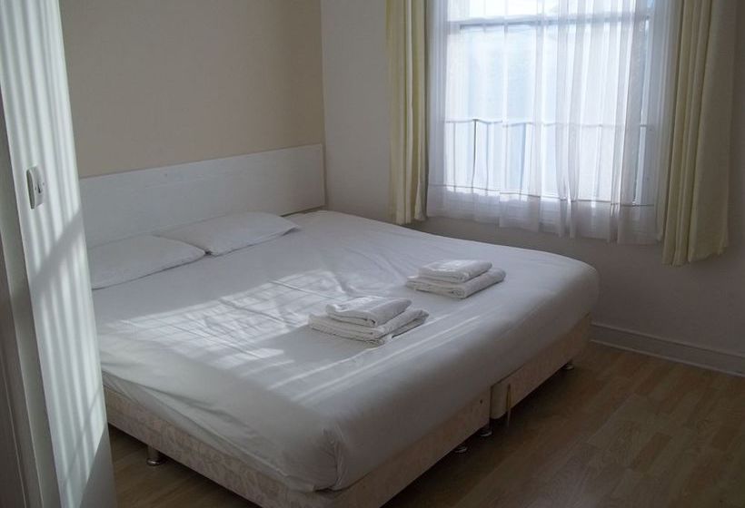 Central Park Hotel لندن