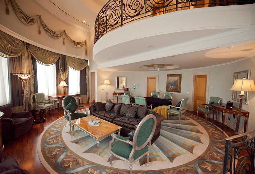 호텔 Donbass Palace 도네치크