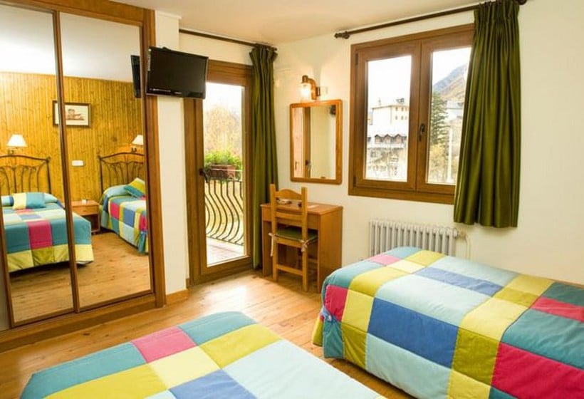 Room Hotel Llibrada Benasque