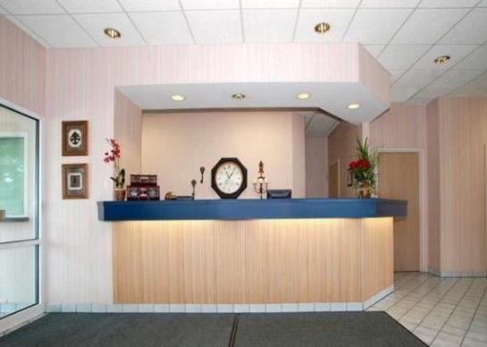 호텔 Econo Lodge Elyria
