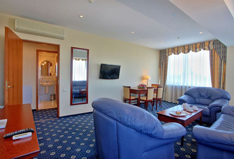 Hotel Aeropolis Moscú