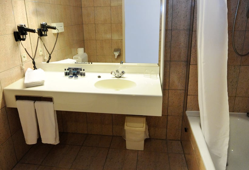 Bathroom فندق City Inn Luxe أمبريس