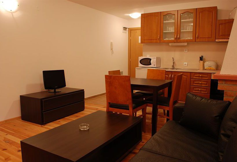 Four Leaf Clover Apartments Bansko