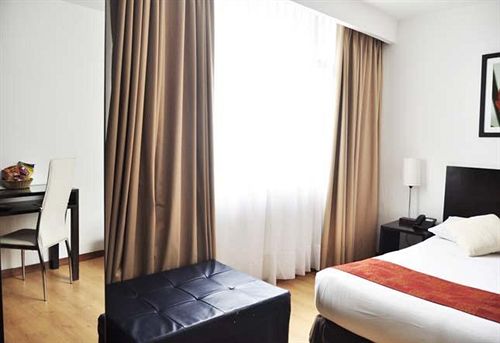 Hotel Innova 68 보고타