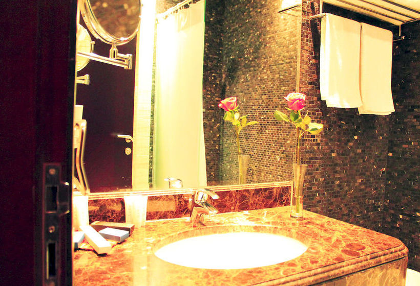 Marmara Hotel Apartments دبی