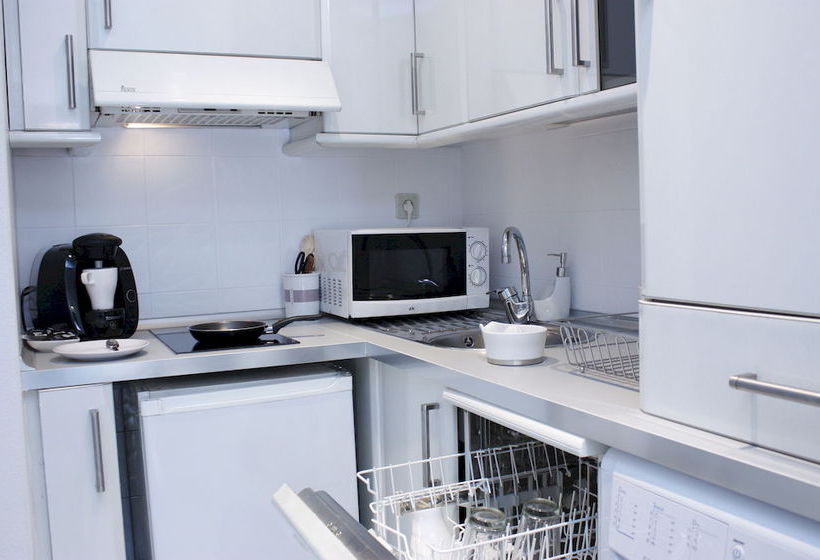 Apartamentos WooTravelling Plaza de Oriente Homtels Madrid