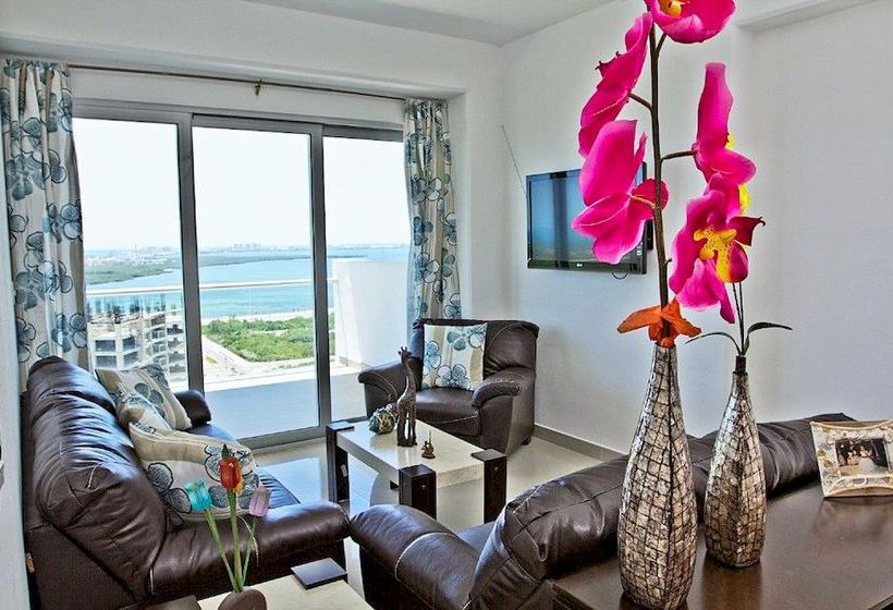 Barcelona Tower Suites Cancun