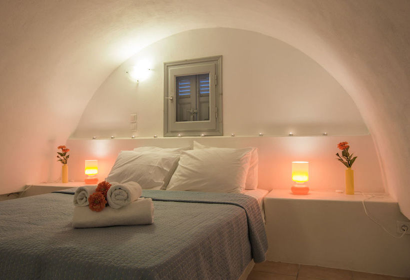 Hotel Odysseas Santorini