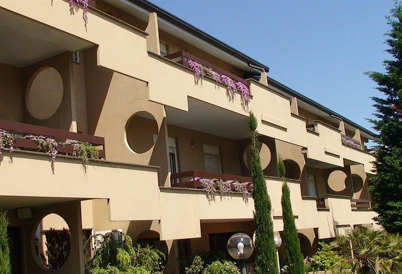 Residence Roma La Genziana Rome