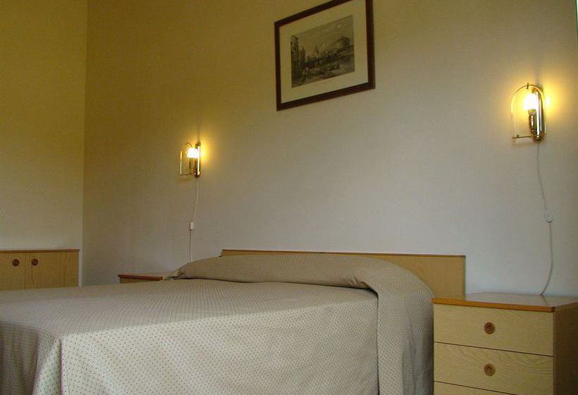 Residence Roma La Genziana Rome