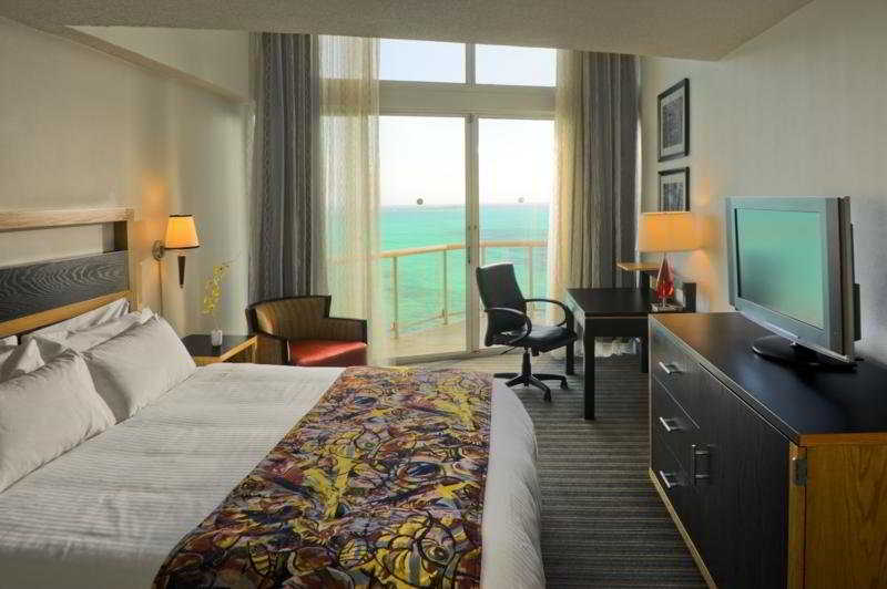 Crystal palace casino cable beach bond casino gold