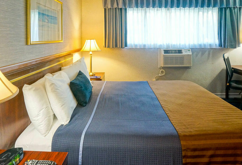 Travelodge Hotel at LAX Airport Los Angeles