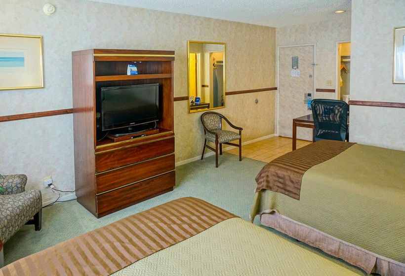 Travelodge Hotel at LAX Airport Los Angeles