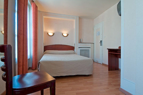 Hotel Saint-Quentin Paris