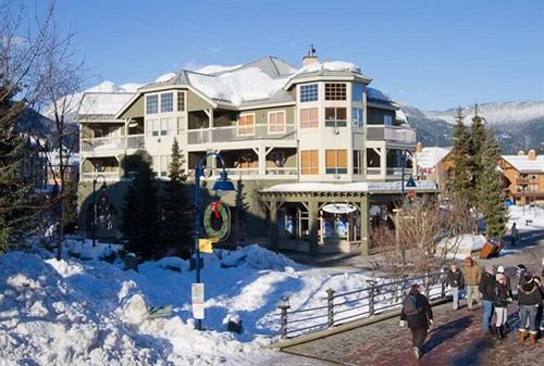 Hotel Tyndall Stone Lodge Whistler