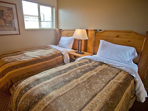 Hotel Tyndall Stone Lodge Whistler