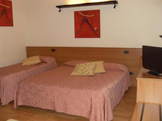Hotel Tirrenus Perugia