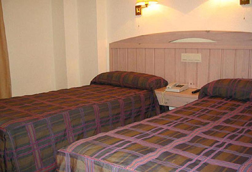 Hotel Santa Cruz II Guejar Sierra