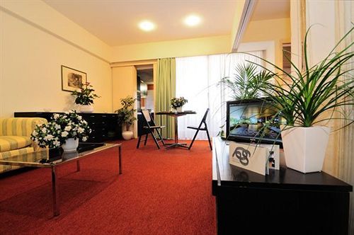 Residence Sacconi Rome