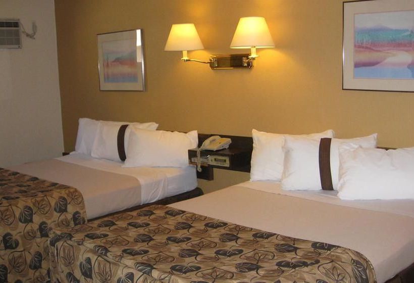 Hotel Canada's Best Value Inn Calgary