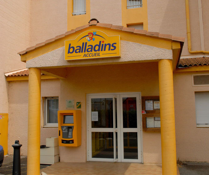 Promo 58 Off Hotel Balladins Arles Arles France Cheap - 