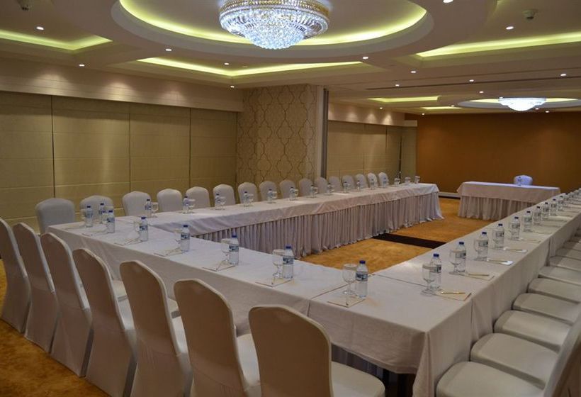 Welcome Hotel Apartments Дубай