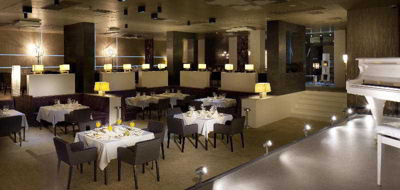 Ramada Hotel & Suites Baku