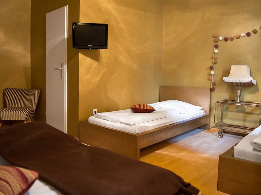 Hotel Achterbahn Munich
