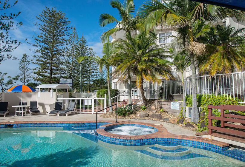 Hotel Golden Shores Holiday Club Labrador
