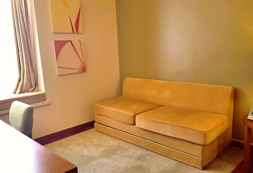 Hotel Lanson Place Jin Qiao Serviced Shanghai