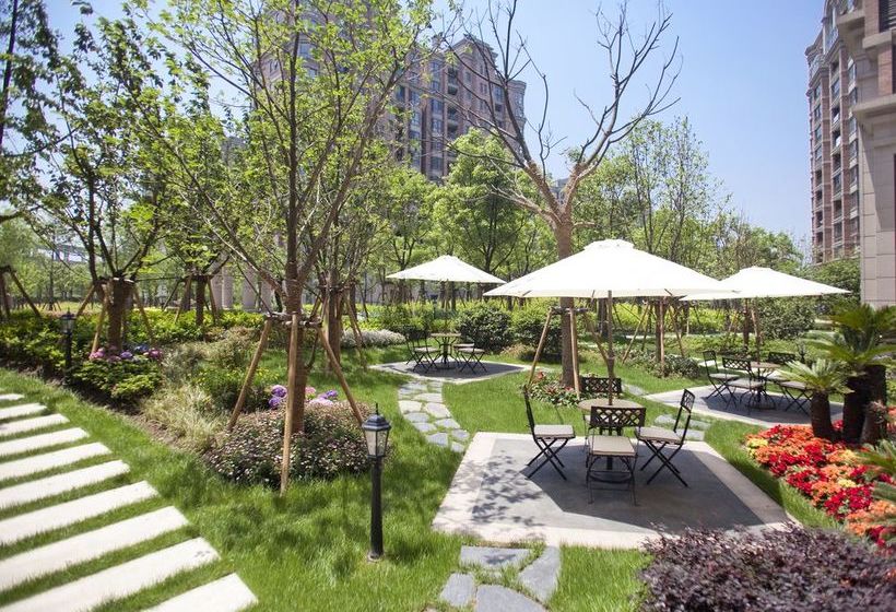 Hotel Lanson Place Jin Qiao Serviced Shanghai