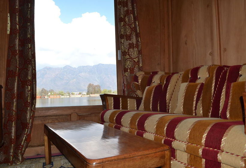 Hotel Peacock Houseboats Srinagar